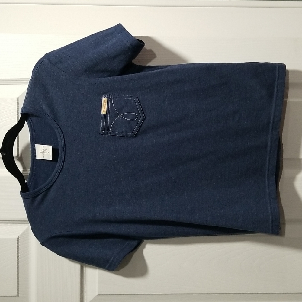 Calvin Klein t shirt
